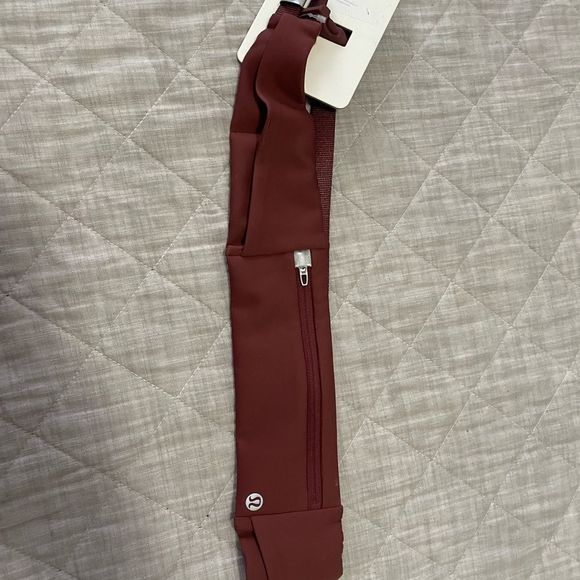 lululemon athletica Accessories - NWT Lululemon Belt Fast And Free Run Belt Size L/XL